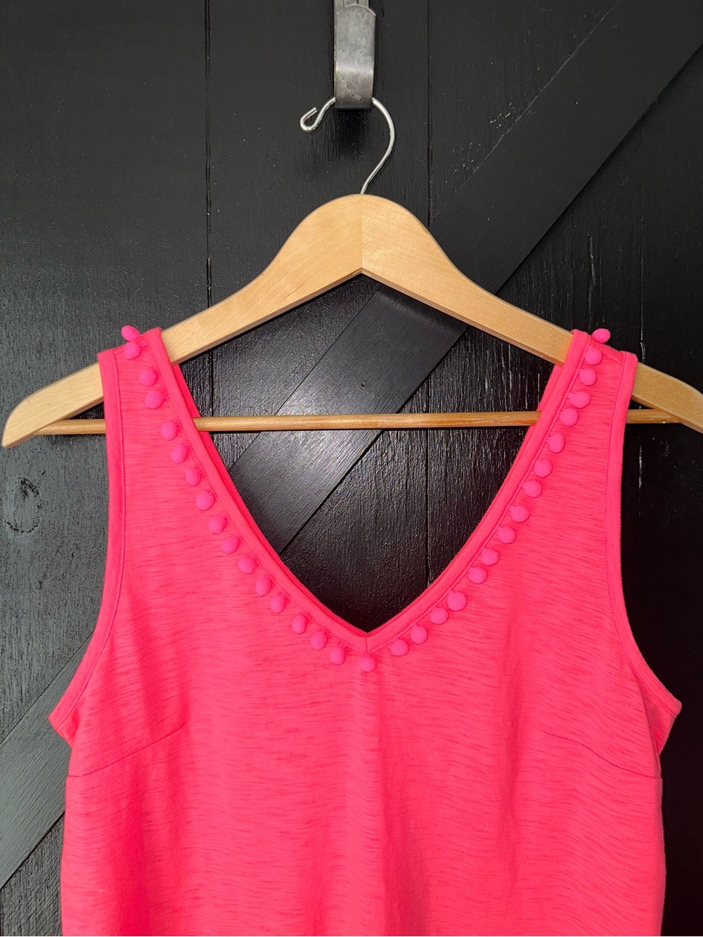 Lilly Pulitzer Hot Pink Gigi Pom Pom V-Neck Cotton Slub Knit Tank M - Picture 2 of 7